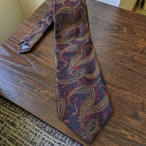 Robert Talbott Best of Class Paisley Black Maroon Gold Men's Silk Necktie